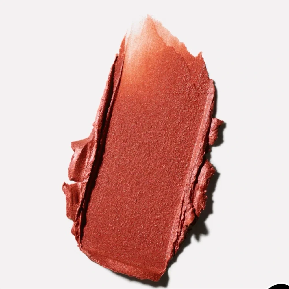 MAC Coveted Coral Skinfinish Metallic Blush- NEW IN BOX - Discontinued